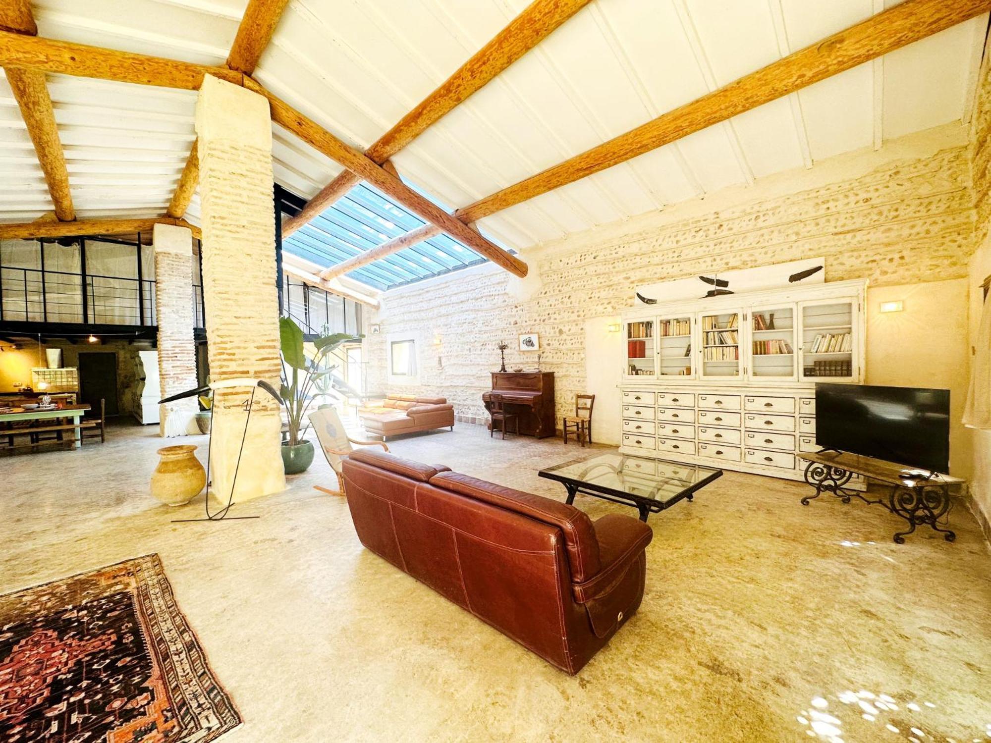 Magnifique Loft - Piscine - Tennis - Babyfoot Nîmes Exterior foto